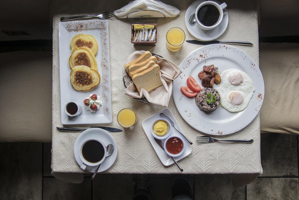 Hotel Chalet Tirol Heredia Luaran gambar