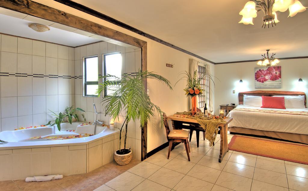 Hotel Chalet Tirol Heredia Luaran gambar